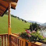 Alpenherz Garni