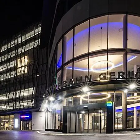 ホテル Alpenherz Garni 4*