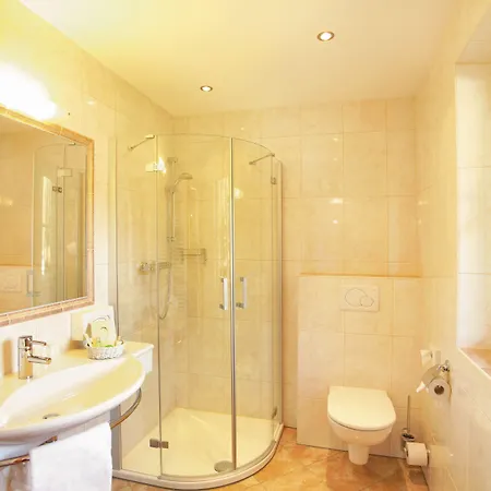 Alpenherz Garni 4*