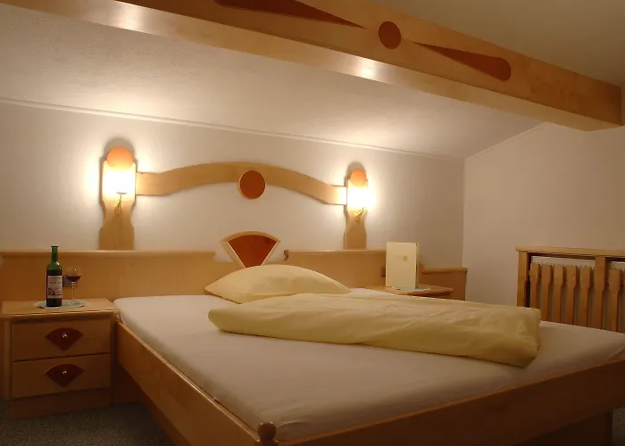 Alpenherz Hotel Garni 4*