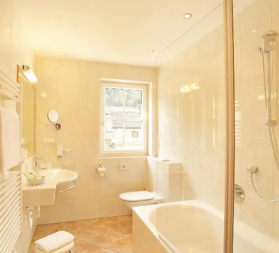 Hotel Alpenherz Hotel Garni 4*