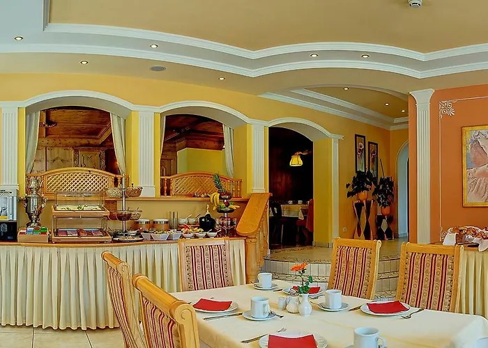 Alpenherz Hotel Garni 4*