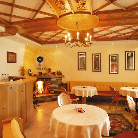 Hotel Alpenherz Garni